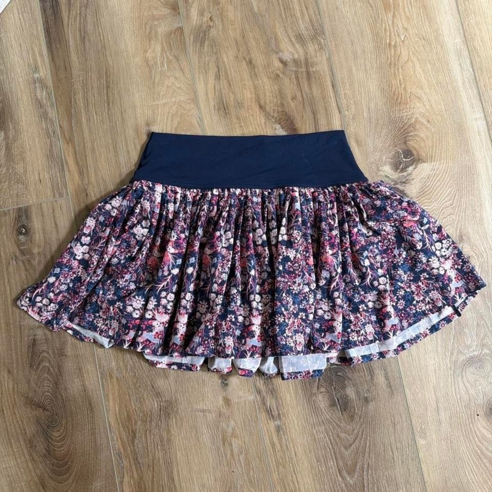 OFFLINE by Aerie Floral Tennis Skort Tenniscore‎ Active Mini Skirt Size M Sporty